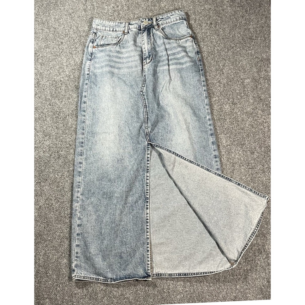 BLANK NYC Denim Maxi Skirt Size 26 Med Wash Pockets Cotton Boho Festival Gypsy